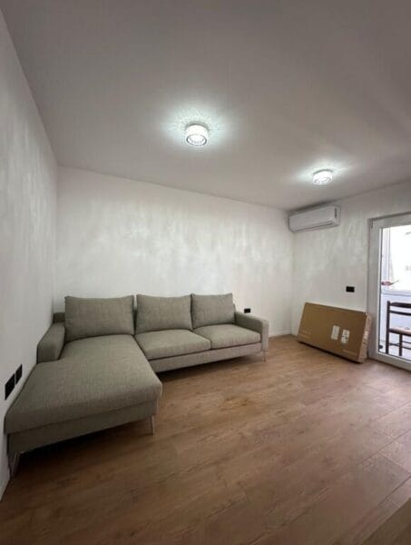 Shitet Apartament 1+1 – Rruga Irfan Tomini