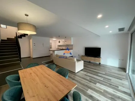 Shitet super vile ne Long HILL Residence