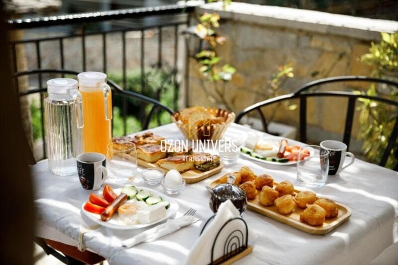 Hotel për shitje ose qira, në Gjirokastër!