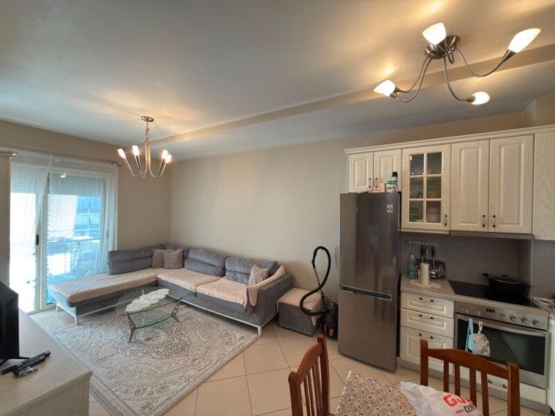 Apartament 1+1 Në Shitje tek Kompleksi Golden Park