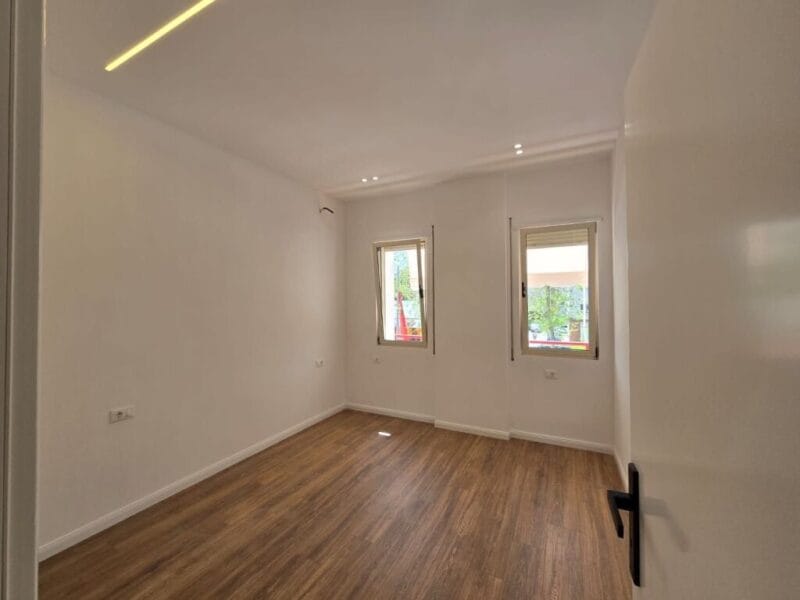 SHITET APARTAMENT 1+1 – FIER