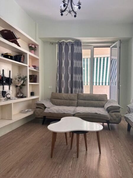 Apartament 3+1+2 tek Kompleksi Magnet, 21 Dhjetori